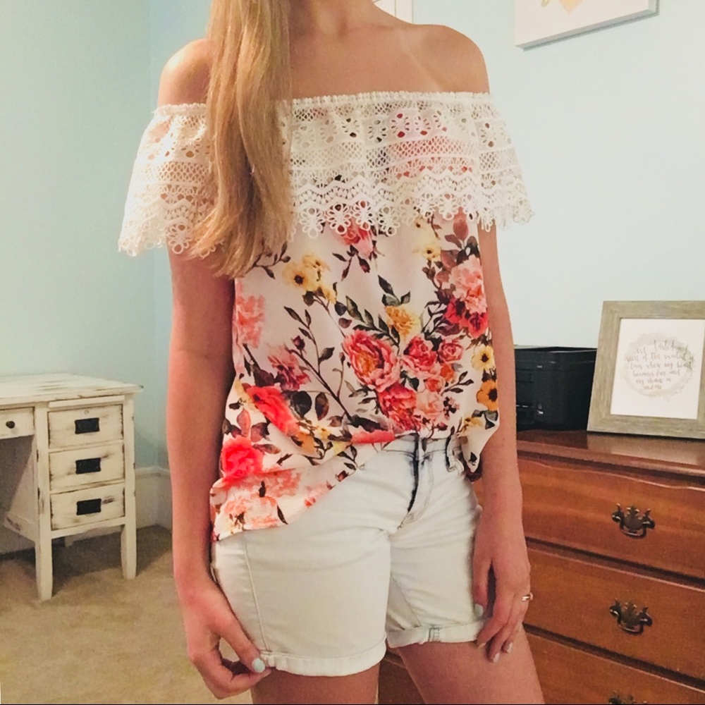 🎉SALE🎉💜LAST ONE💜 🎉4XHP🎉 Off The Shoulder Top - Picture 4 of 5
